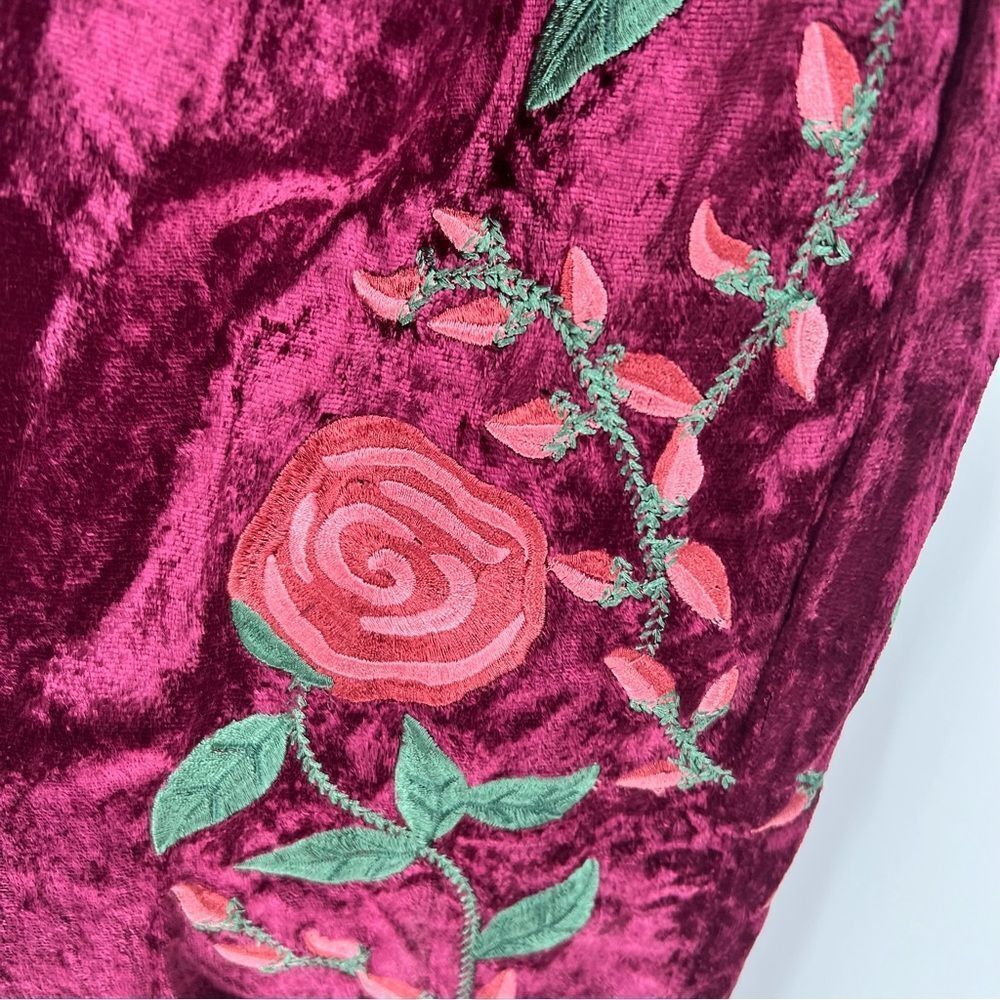 Anna Sui X Free People Rose Velvet Pants
Size 0 - Picture 5 of 7